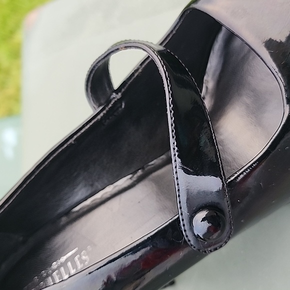 Seychelles Mary Jane Patent Peep Toe Black Heels Size 10 - Picture 7 of 12